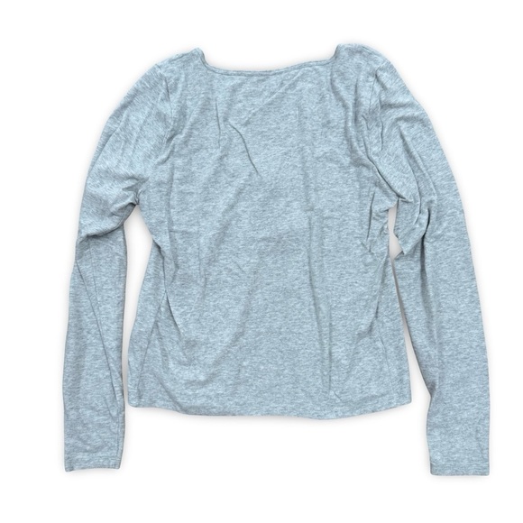 Abercrombie & Fitch Light Gray Essentials Shirt Women’s size small - Picture 7 of 7